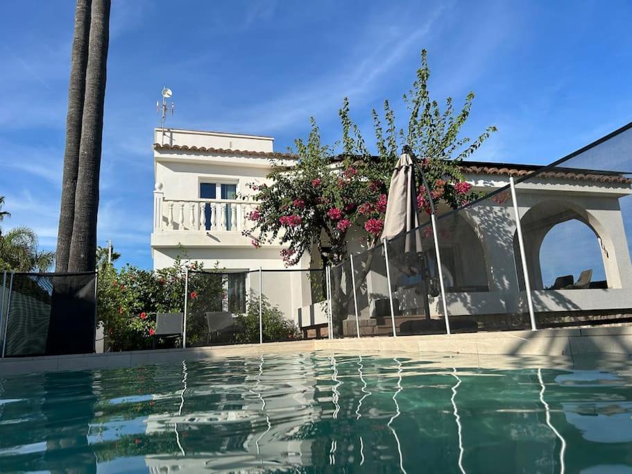 Exquisita Villa Frente Al Mar Sagunto Exterior photo